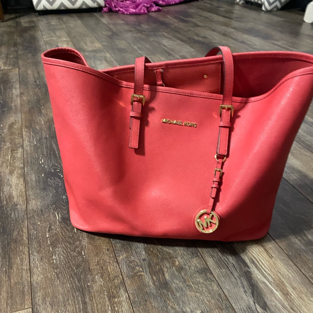 Michael kors jet set excellent condition